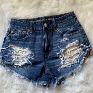 - American eagle jean shorts in EUC.